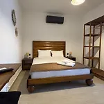 Hotel Mlinova Kuecuekkoey Ayvalı