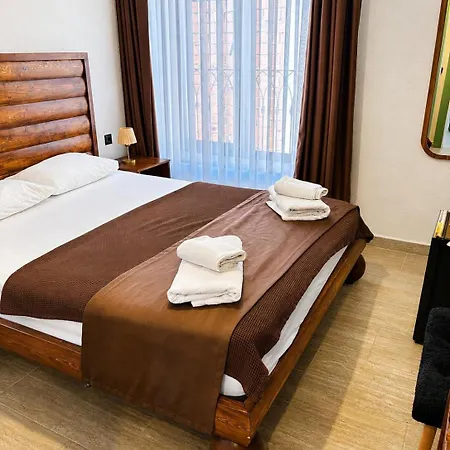 Hotel Mlinova Kuecuekkoey Ayvalı