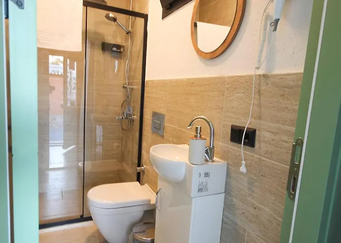 Mlinova Kuecuekkoey Hotel