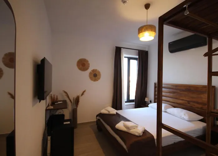 Hotel Mlinova Kuecuekkoey *