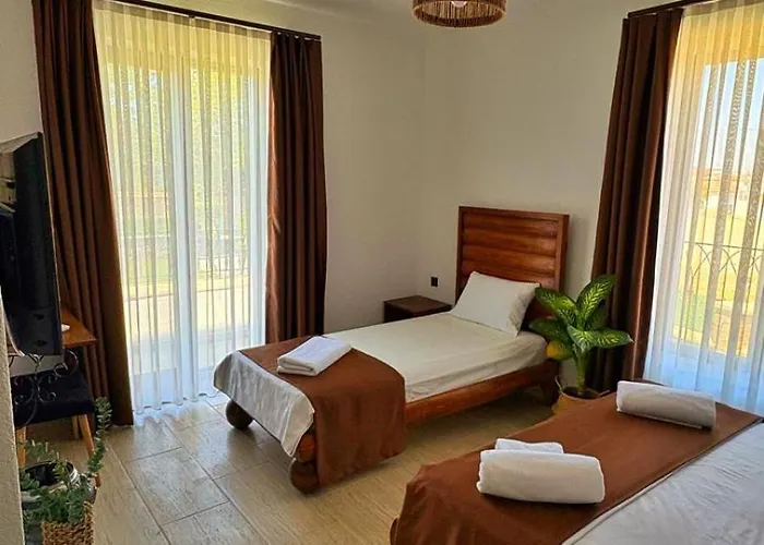 Hotel Mlinova Kuecuekkoey