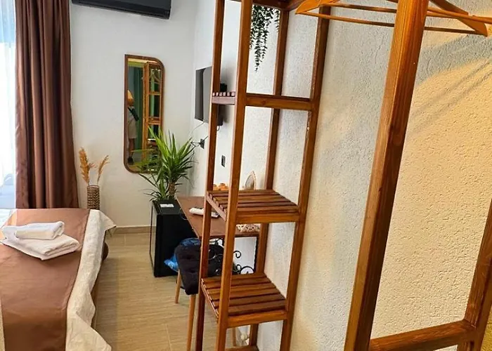 Hotel Mlinova Kuecuekkoey *